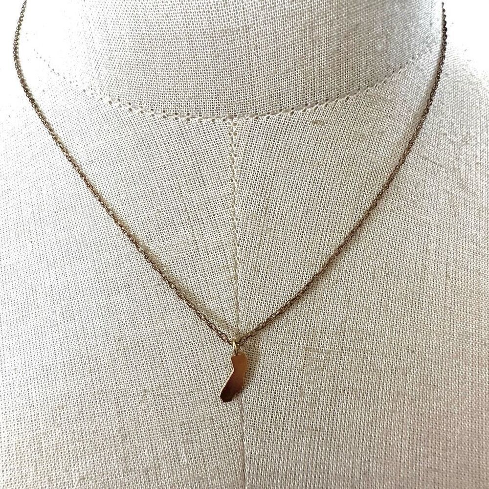 Kris Nations California  gold filled  pendant necklace